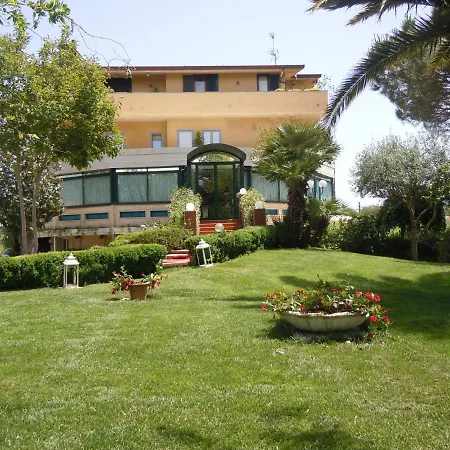 Hotel La Campagnola-3